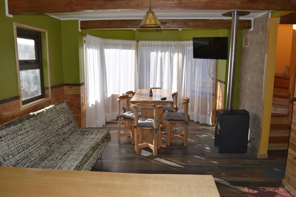 Cabanas Estacion Del Lago ปูแอร์โตบารัส ภายนอก รูปภาพ