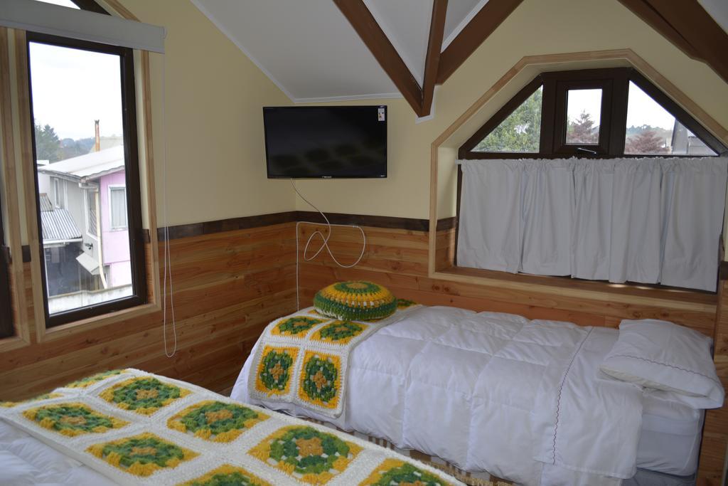 Cabanas Estacion Del Lago ปูแอร์โตบารัส ภายนอก รูปภาพ