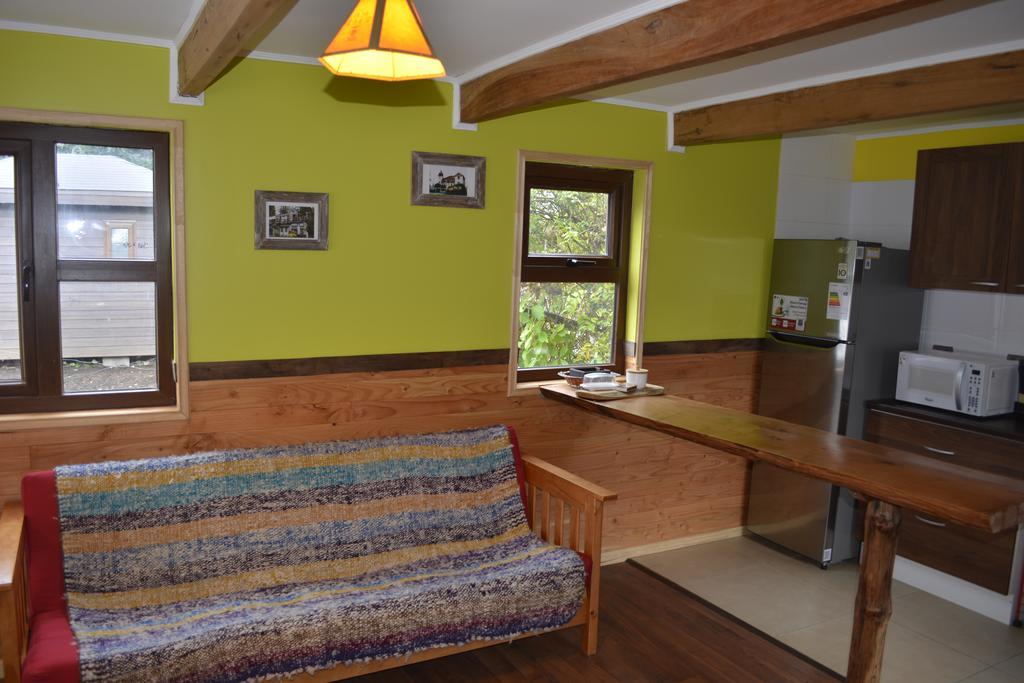 Cabanas Estacion Del Lago ปูแอร์โตบารัส ภายนอก รูปภาพ