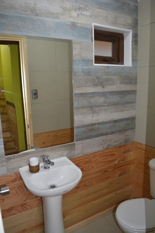 Cabanas Estacion Del Lago ปูแอร์โตบารัส ภายนอก รูปภาพ
