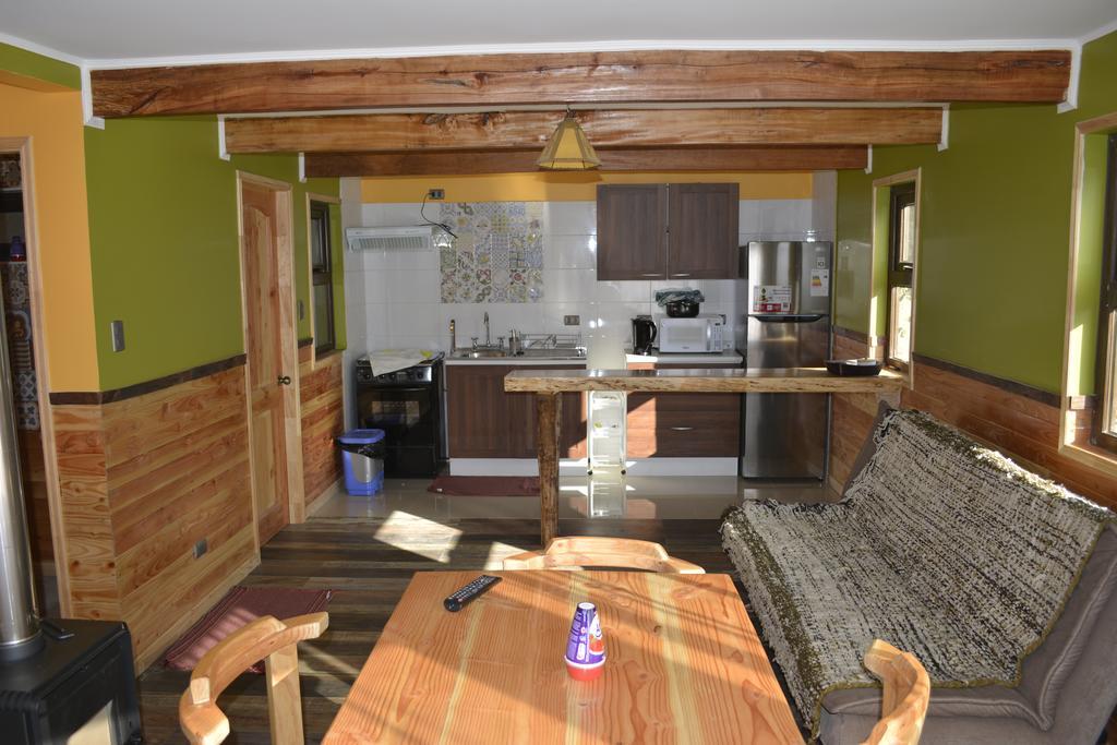 Cabanas Estacion Del Lago ปูแอร์โตบารัส ภายนอก รูปภาพ